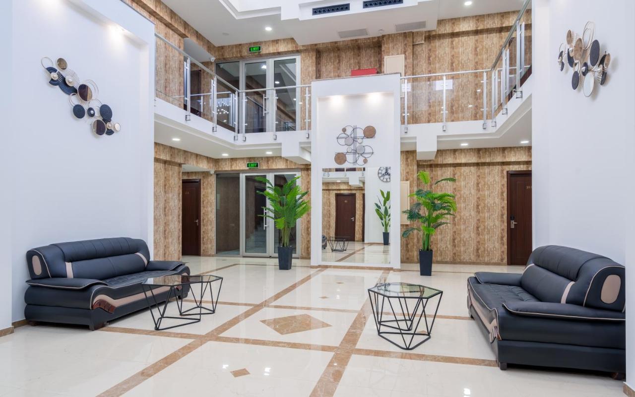 Aura Hotel Tbilisi Bagian luar foto